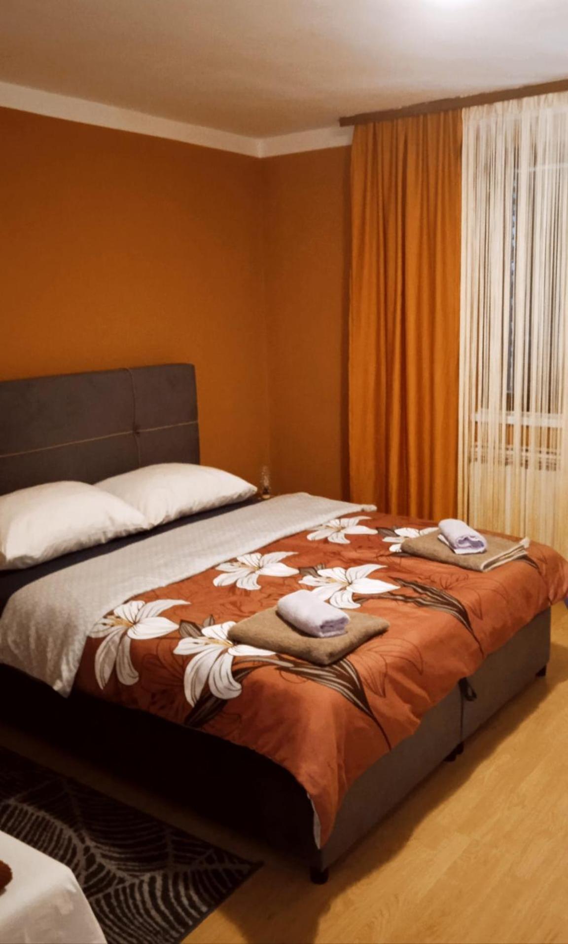 Apartman Tina Zagreb Exteriör bild